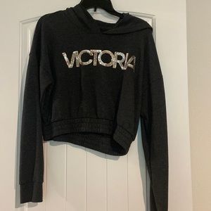 Cropped hoodie